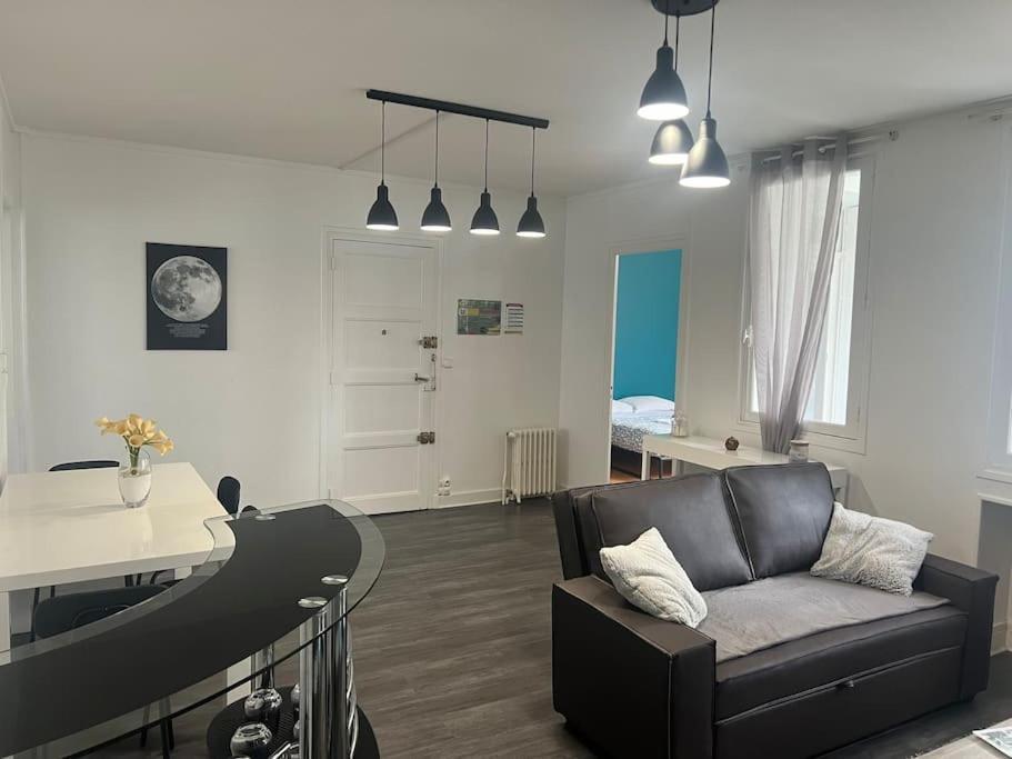 Appartement Proche Des Facs Lebon Clermont-Ferrand Exterior photo